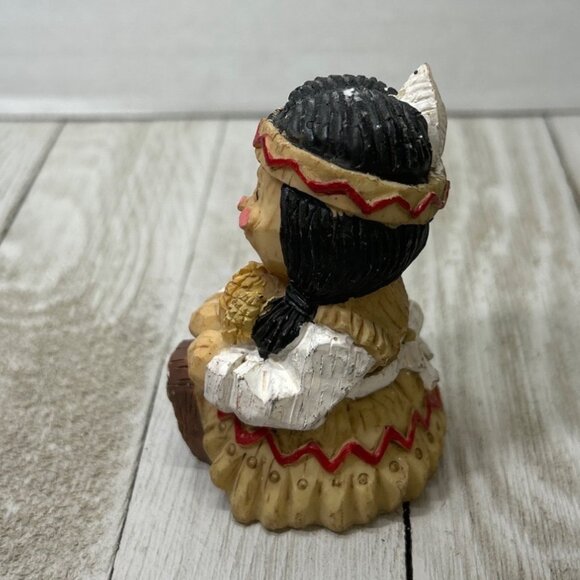 Vintage Native American Boy and Girl Figurines Thanksgiving Children Resin - Picture 7 of 10